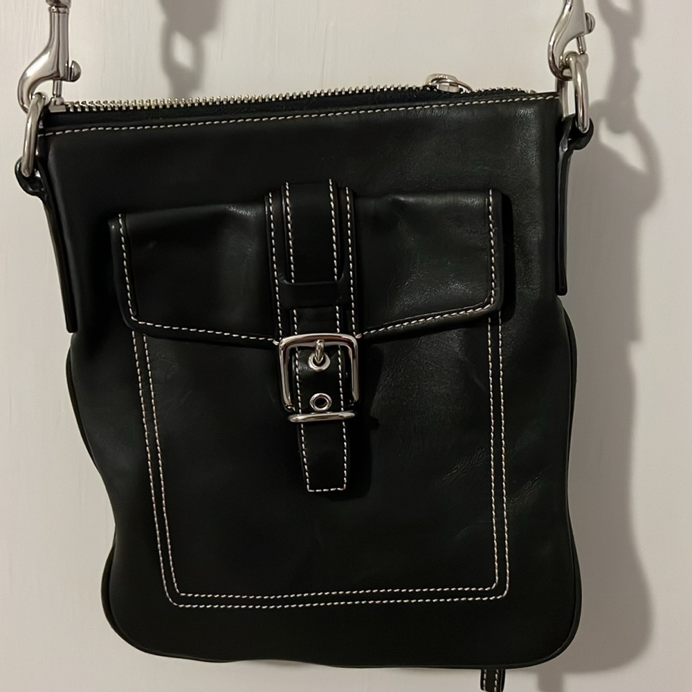 Vintage black Coach leather messenger crossbody